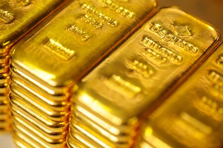 degussa_goldbarren_stack_monz.jpg