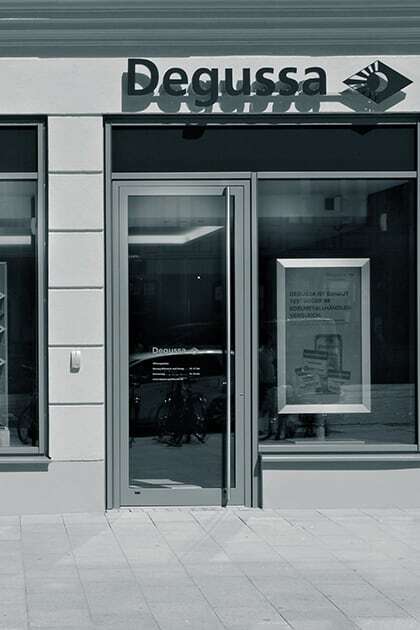 Außenaufnahme der Degussa Niederlassung in Augsburg